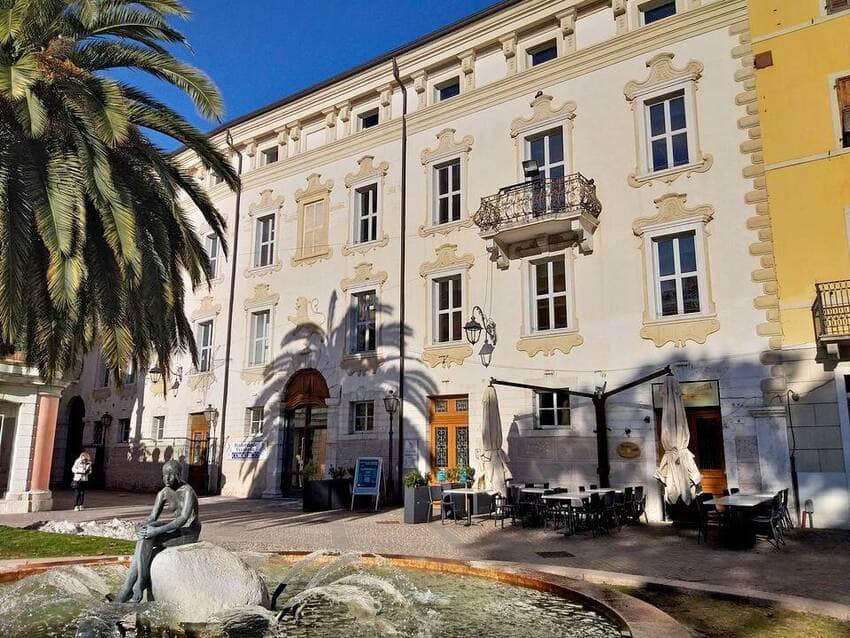 biblioteca riva del garda (1)
