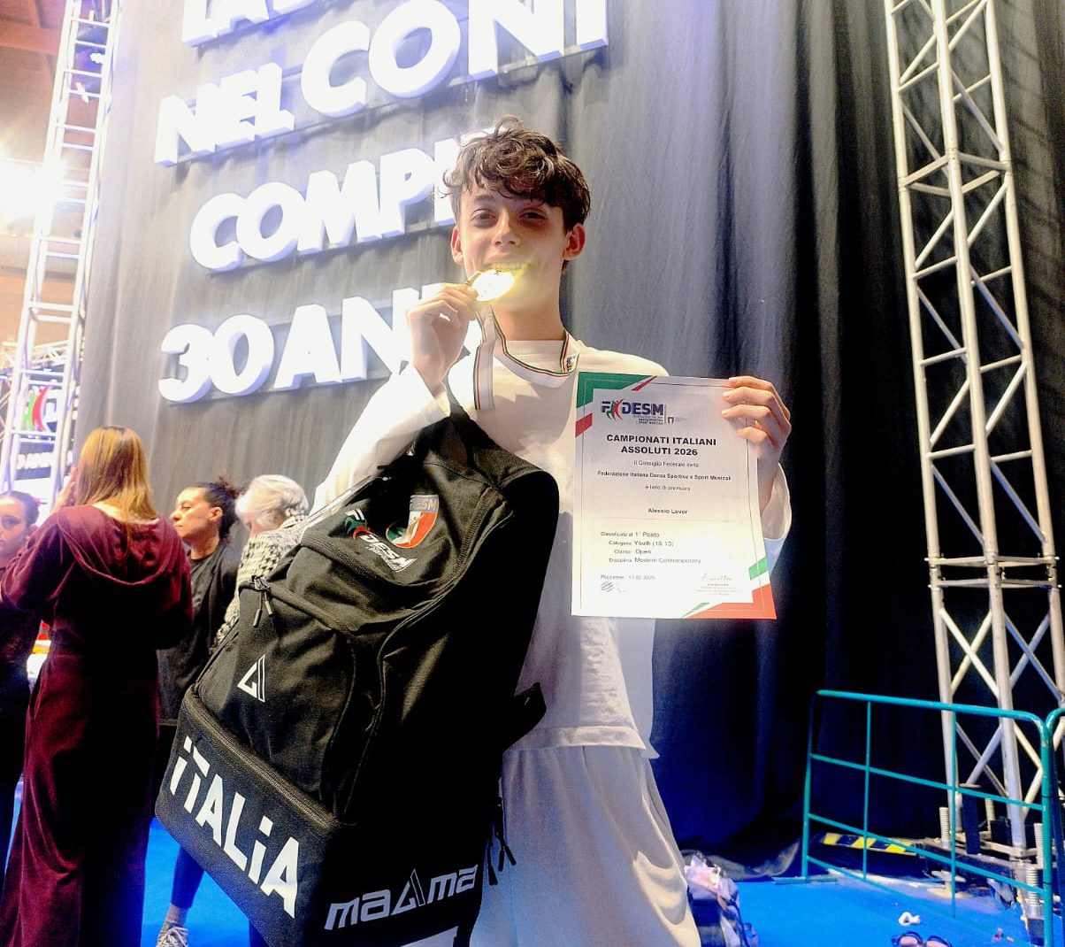 ALESSIO LEVER DANZA DRO