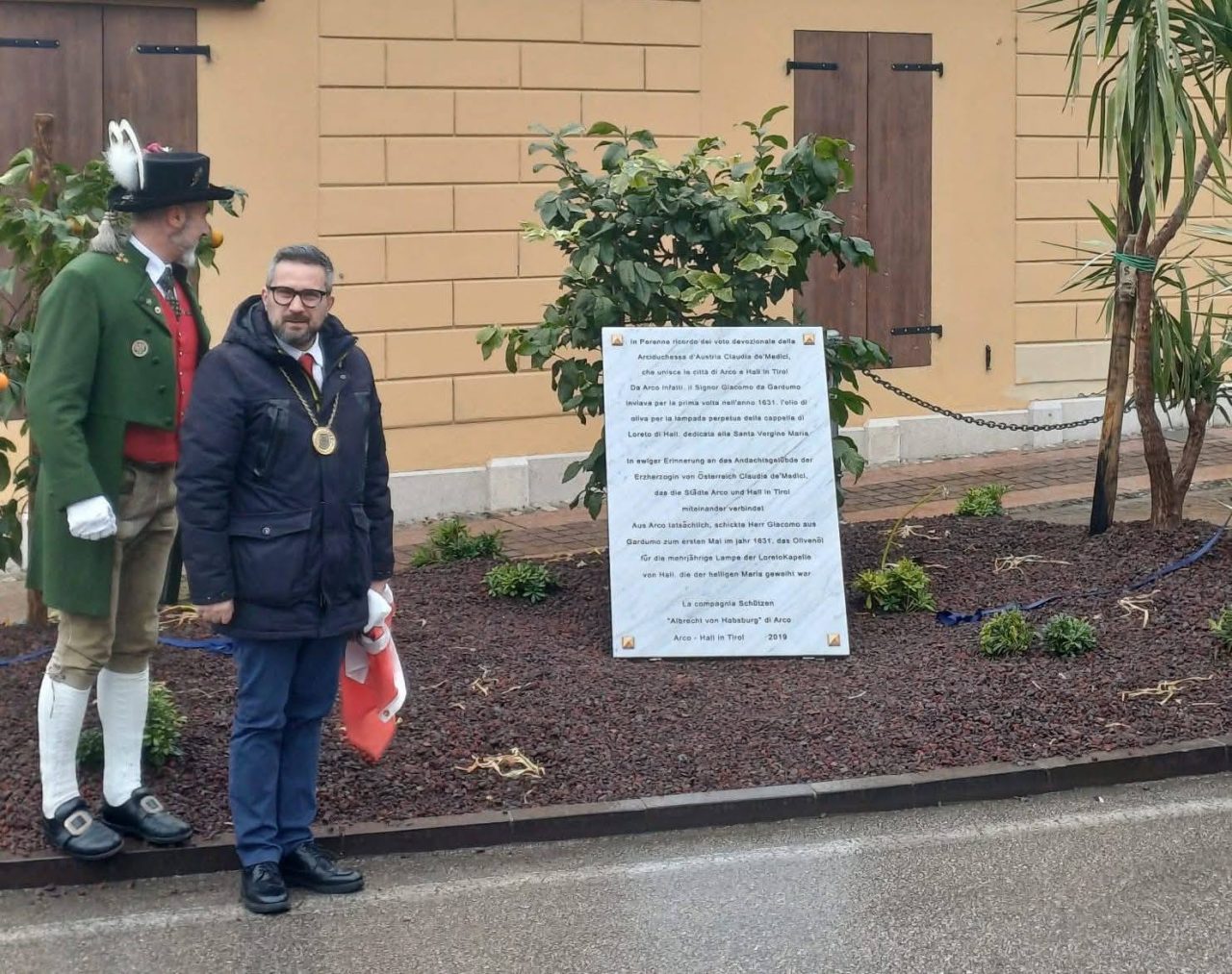 ARCO.stele.schutzen.2.2.1.1.1jpg