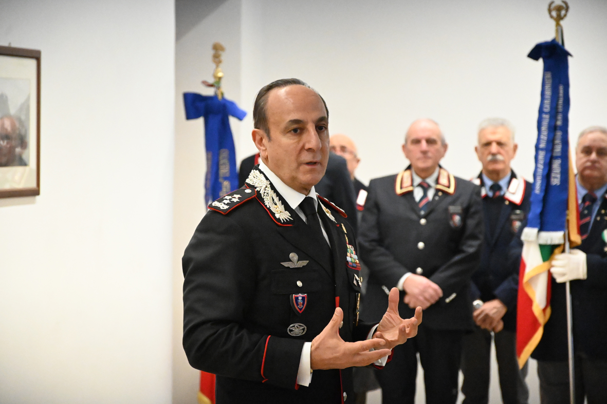 CARABINIERI COMANDANTE (4) OK