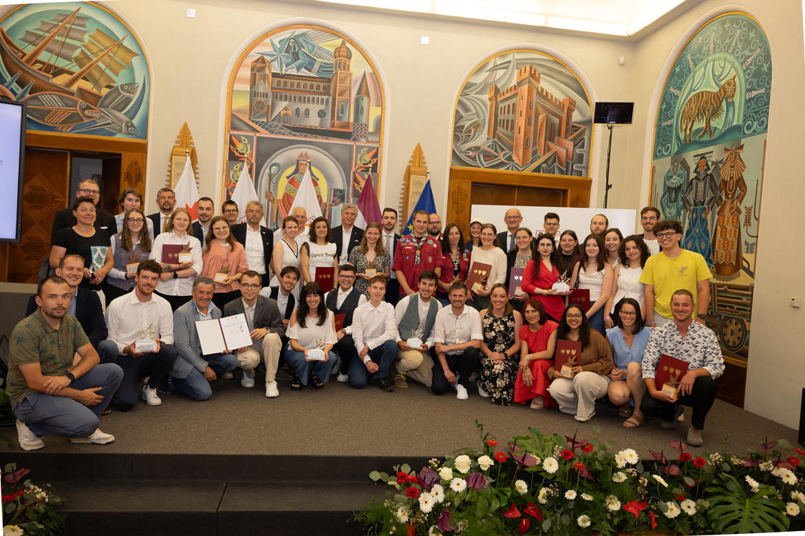 Glanzleistung-generale_imagefullwide