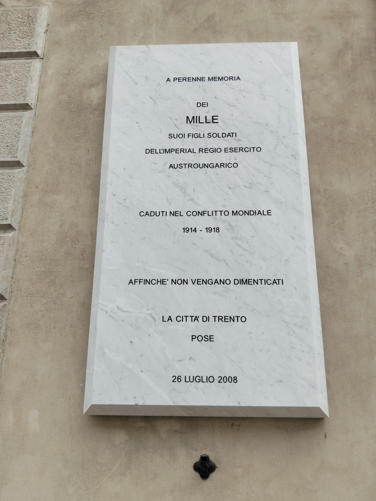 STELE SUL MUNICIPIO DI TRENTO