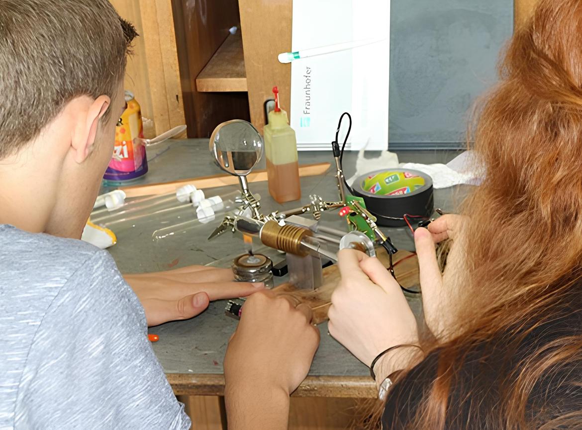 Talent-School- euregio giovani scuola tecnologia