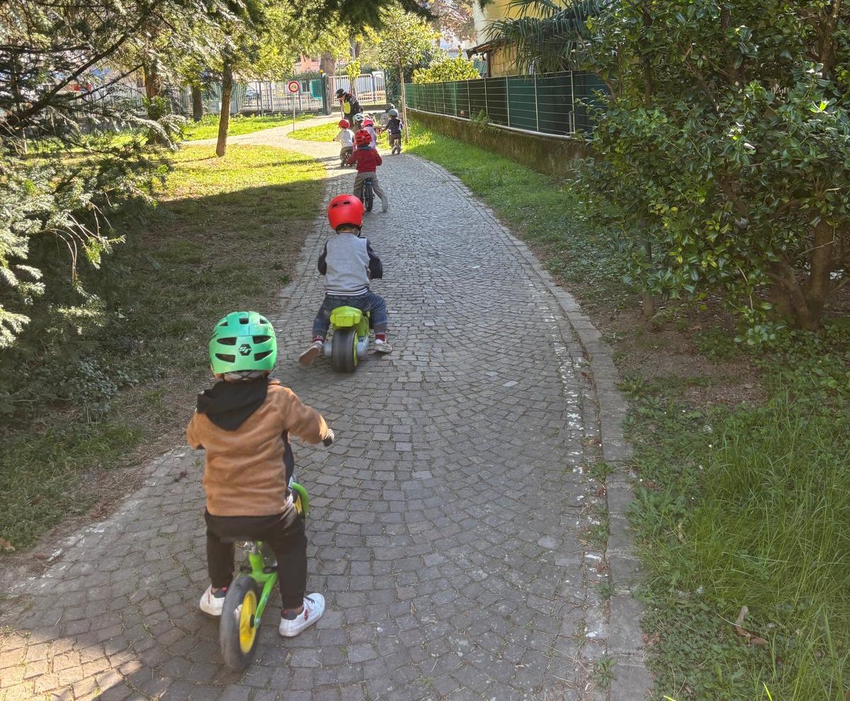 BAMBINI TAGESMUTTER PATENTINO BICI ARCO (4)