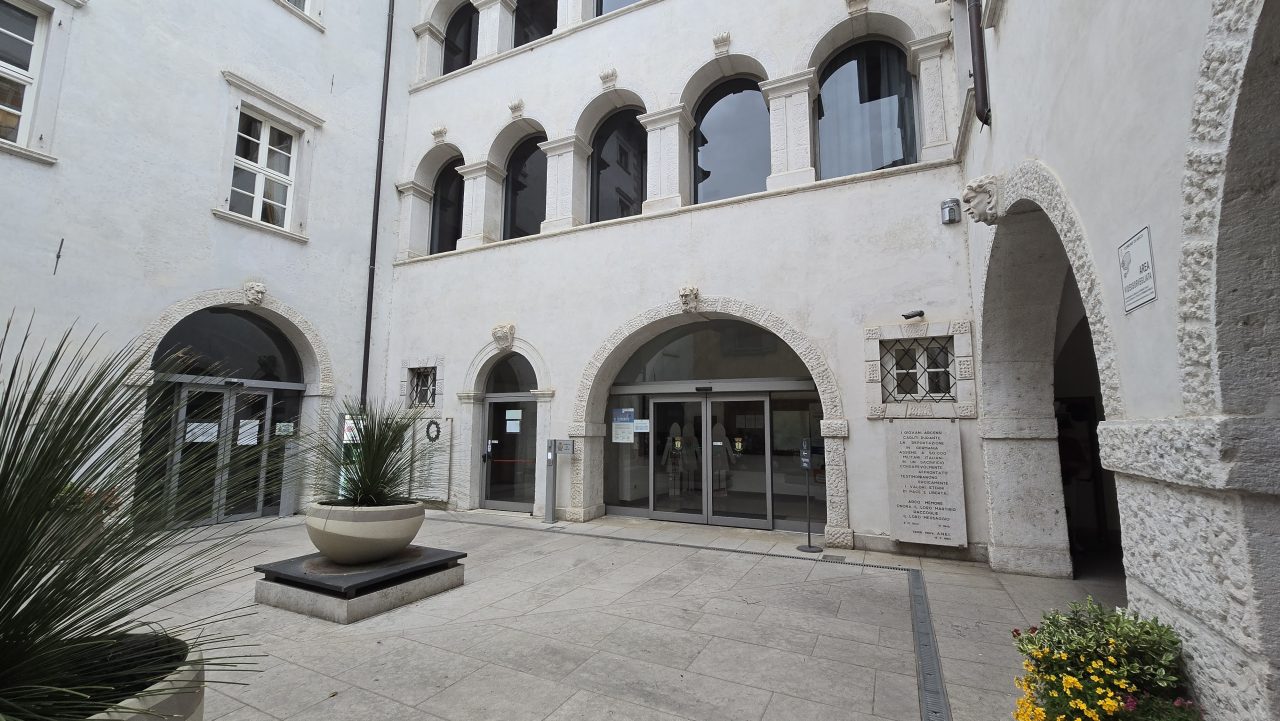 CORTILE MUNICIPIO ARCO (4)