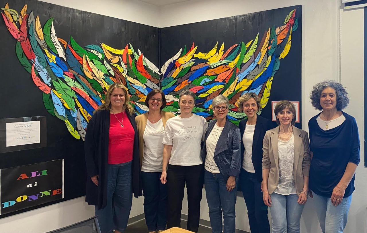 TAVOLO DELLA PACE C9