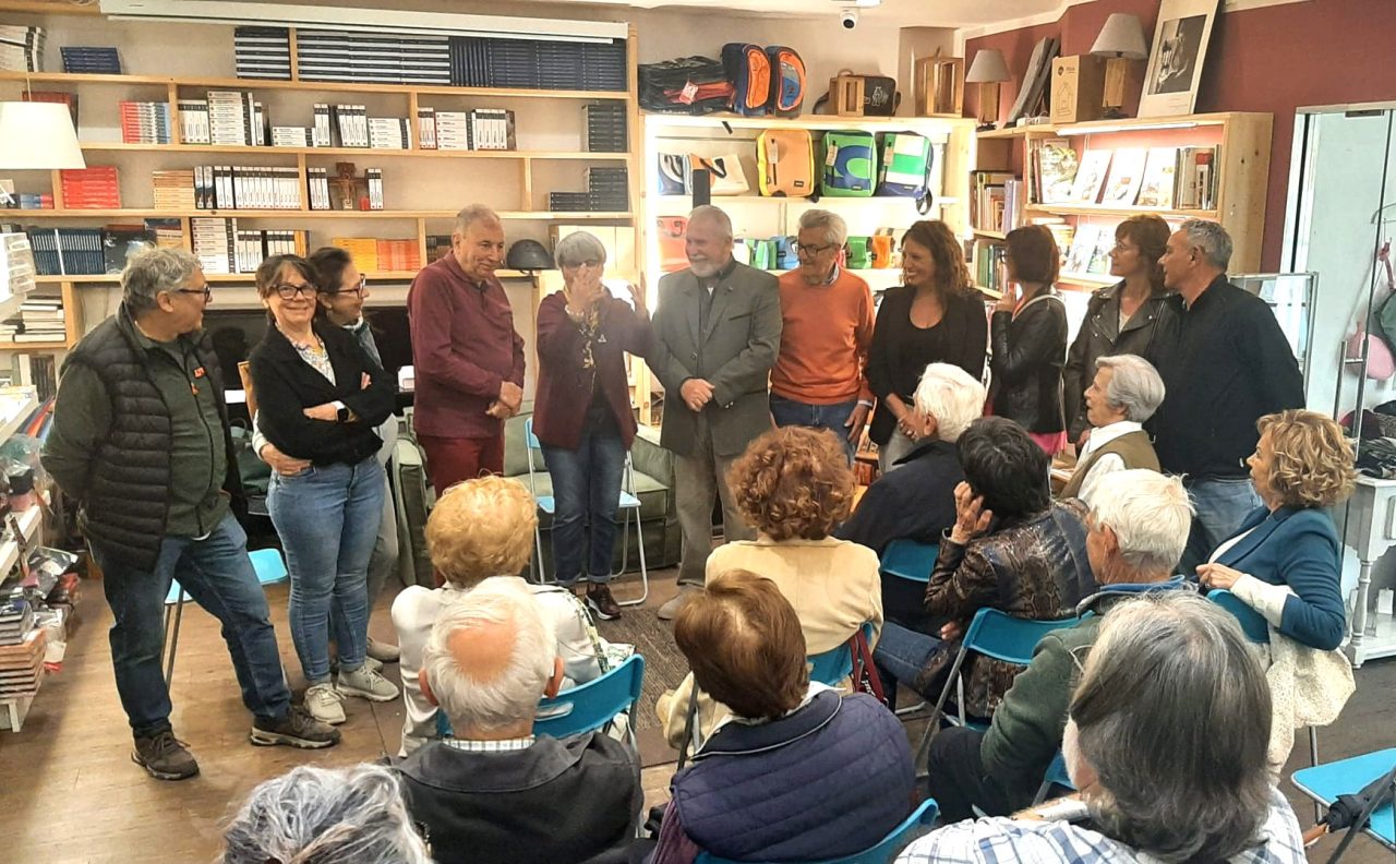 DIALETTO-FILO-ARCOBALENO-6-W-1280x792.jpg
