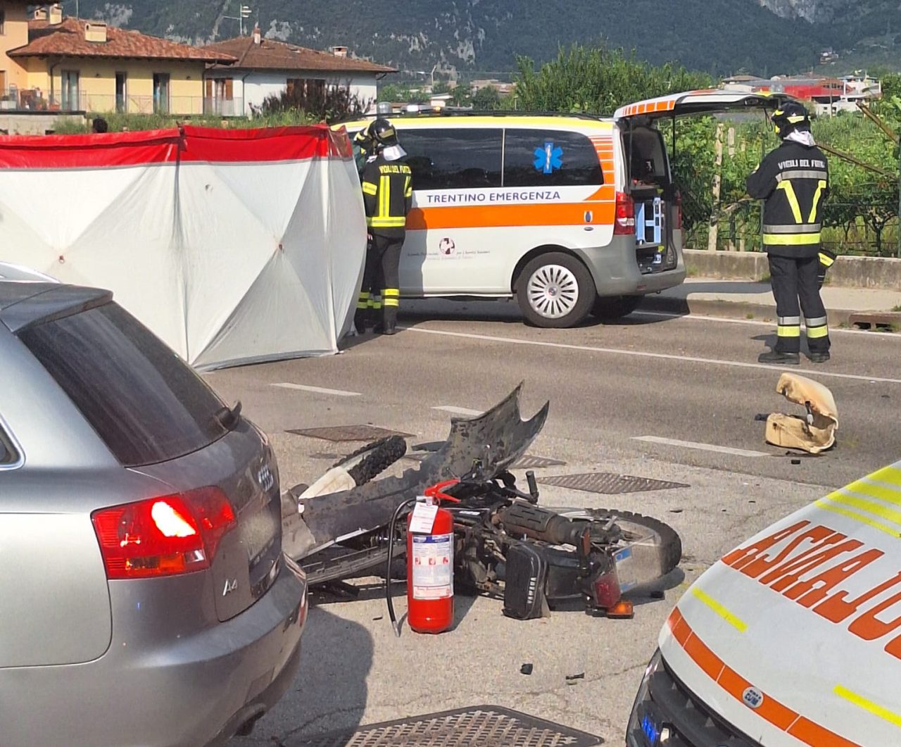 IMG-20260528-incidente-auto-moto-san-giorgio-arco-6-1280x1061.jpg