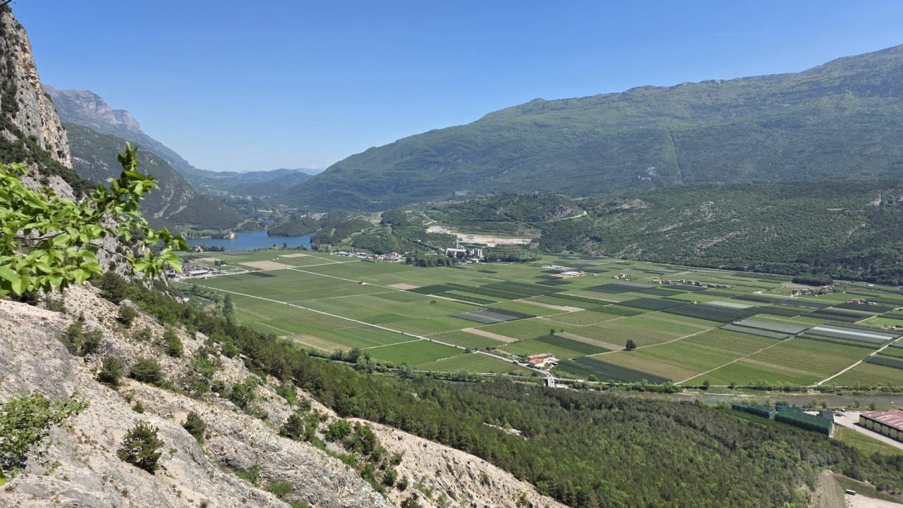 VALLE-LAGHI-SARCHE-1-1280x721.jpg