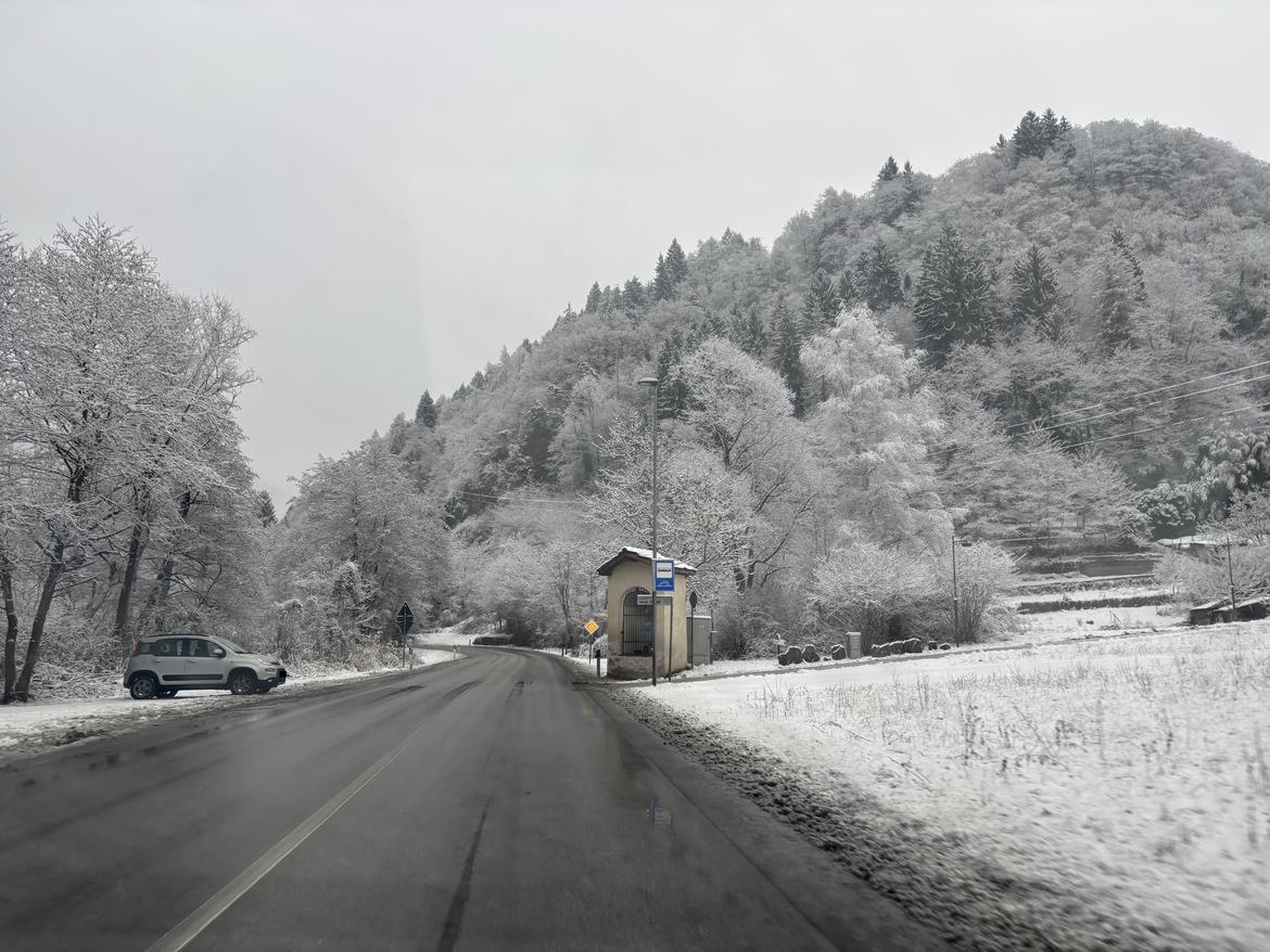 neve trentino strada