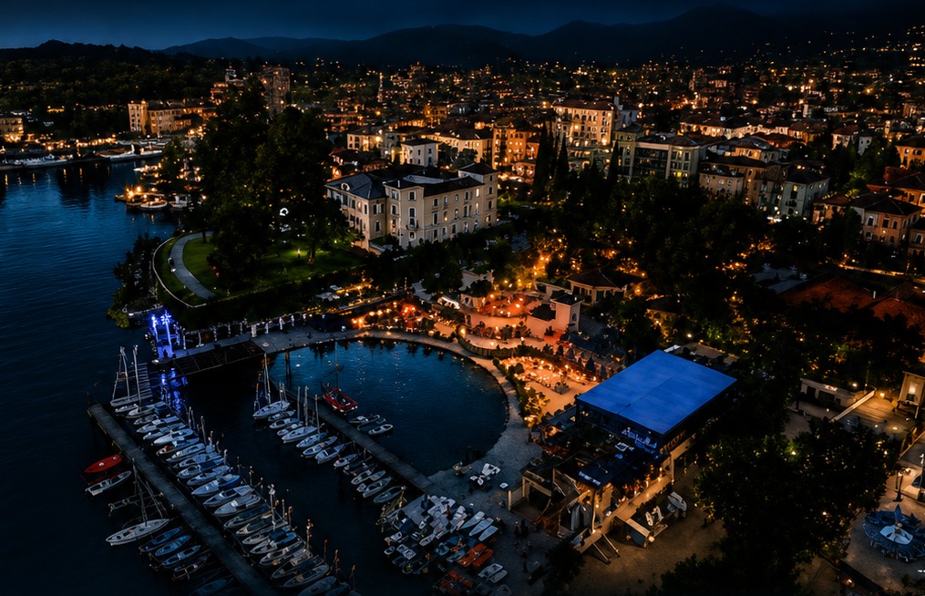 spiaggia-olivi-riva-notte-drone.jpeg