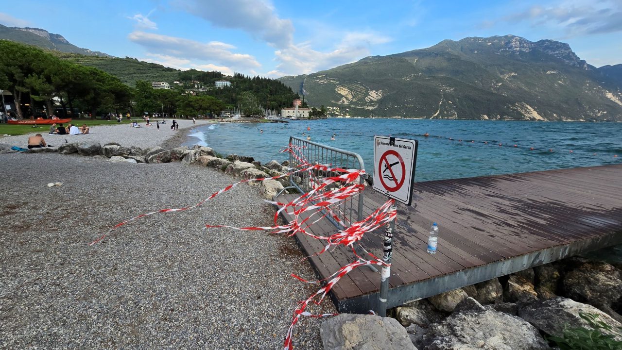 20260725_PONTILE-SPIAGGIA-PINI-PURFINA-RIVA-3-1280x721.jpg