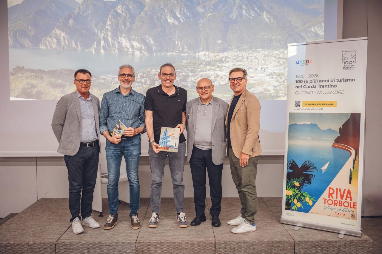 2026_APTGARDADOLOMITI_ph.PRUGNOLA_GardaTrentino100_PresentazioneLibroBassetti_1U3A0140