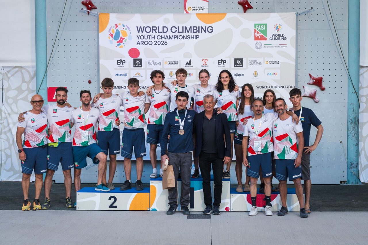 MONDIALI ARRAMPICATA GIOVANILI Gli azzurri del Boulder a w