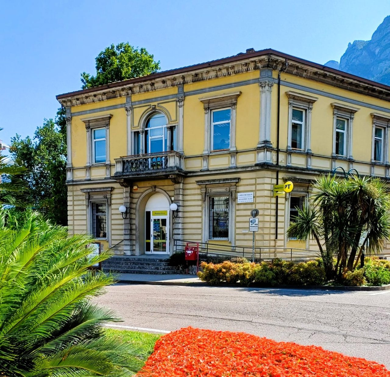 ufficio-postale-poste-Riva-del-Garda-1280x1237.jpg