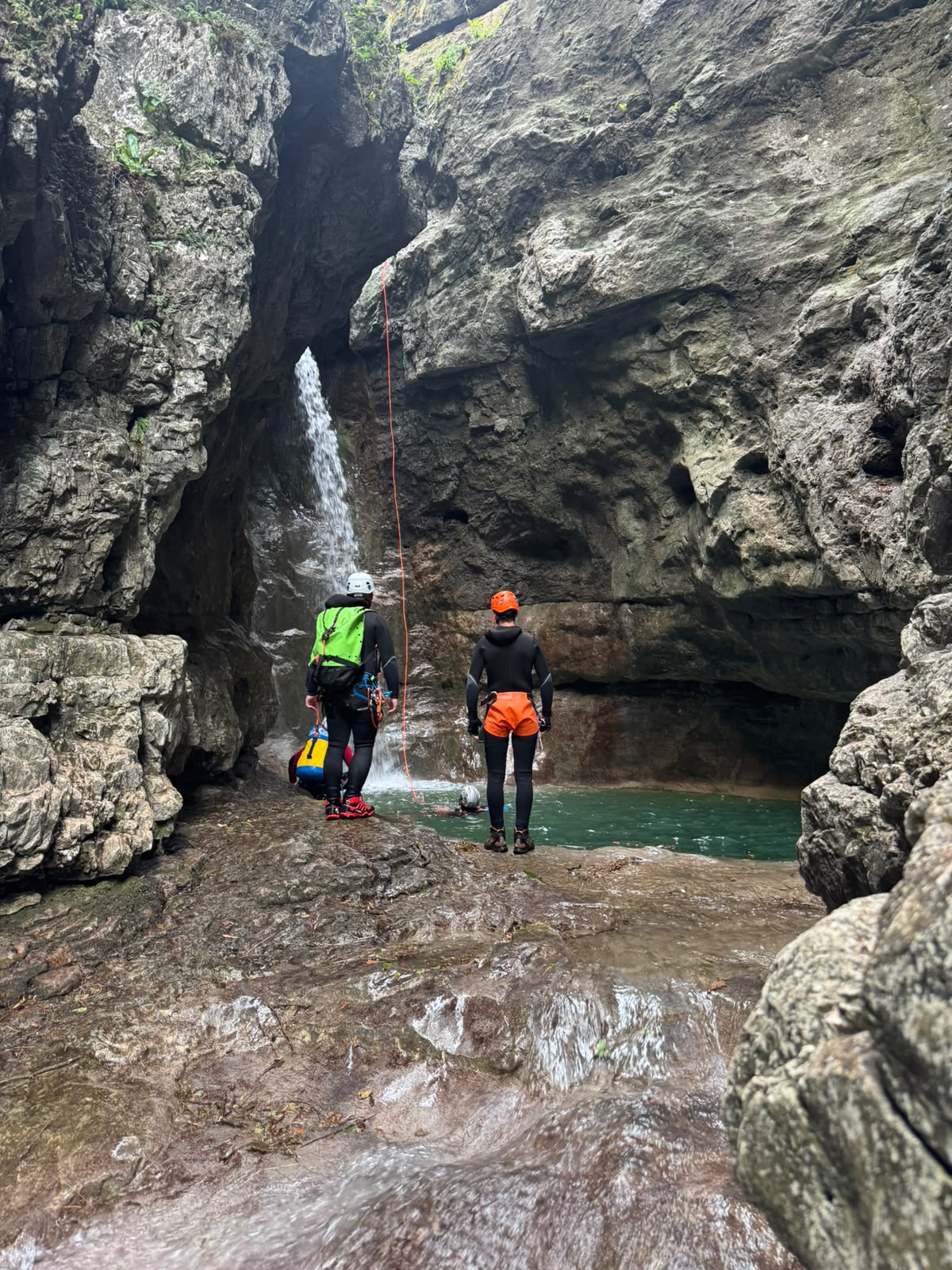 Elicottero soccorso alpino canyon rio nero ledro (2)
