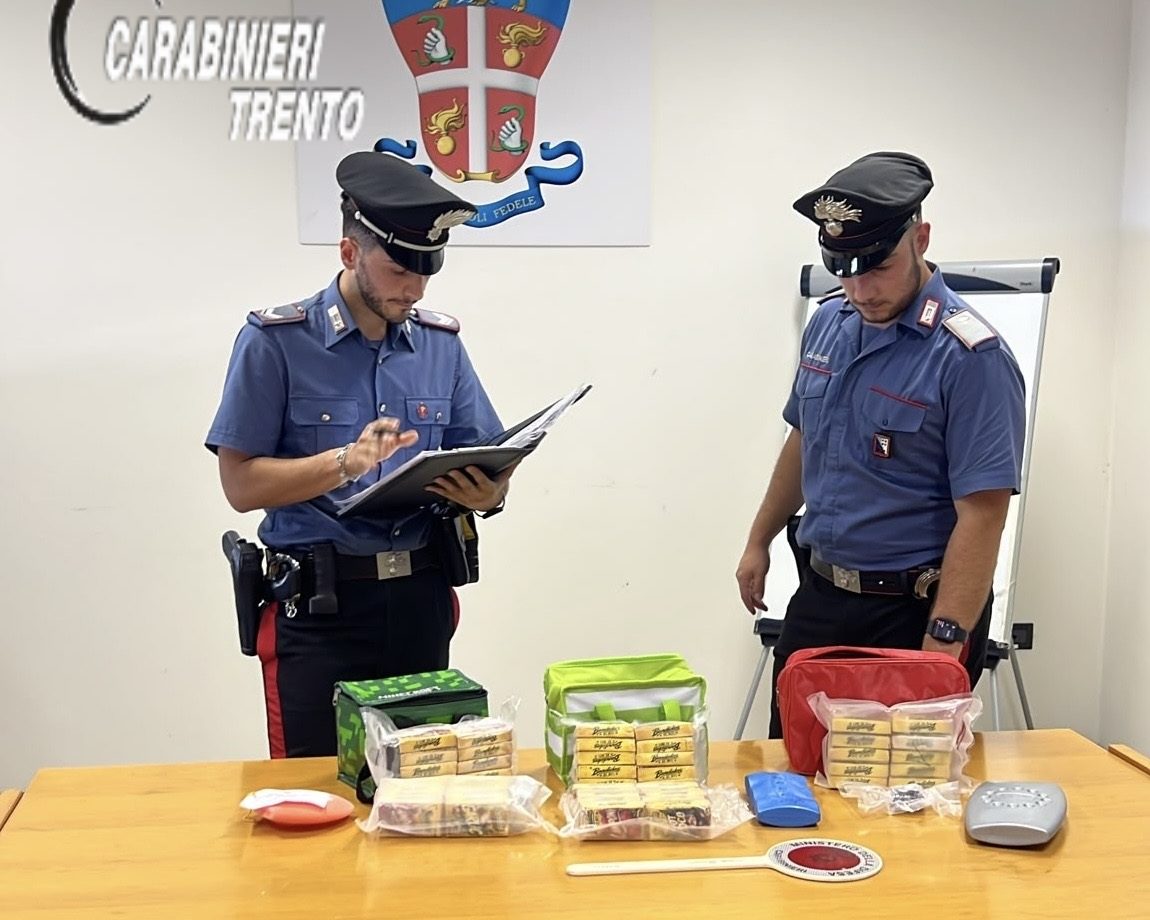 DROGA CARABINIERI NAGO RIVA (1)