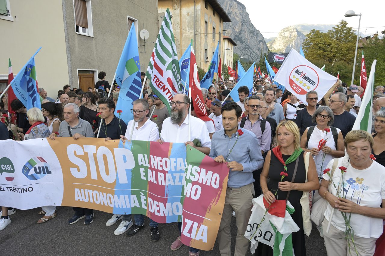 _DSC4571_PIETRAMURATA DRO SFINATA NO NAZISKIN