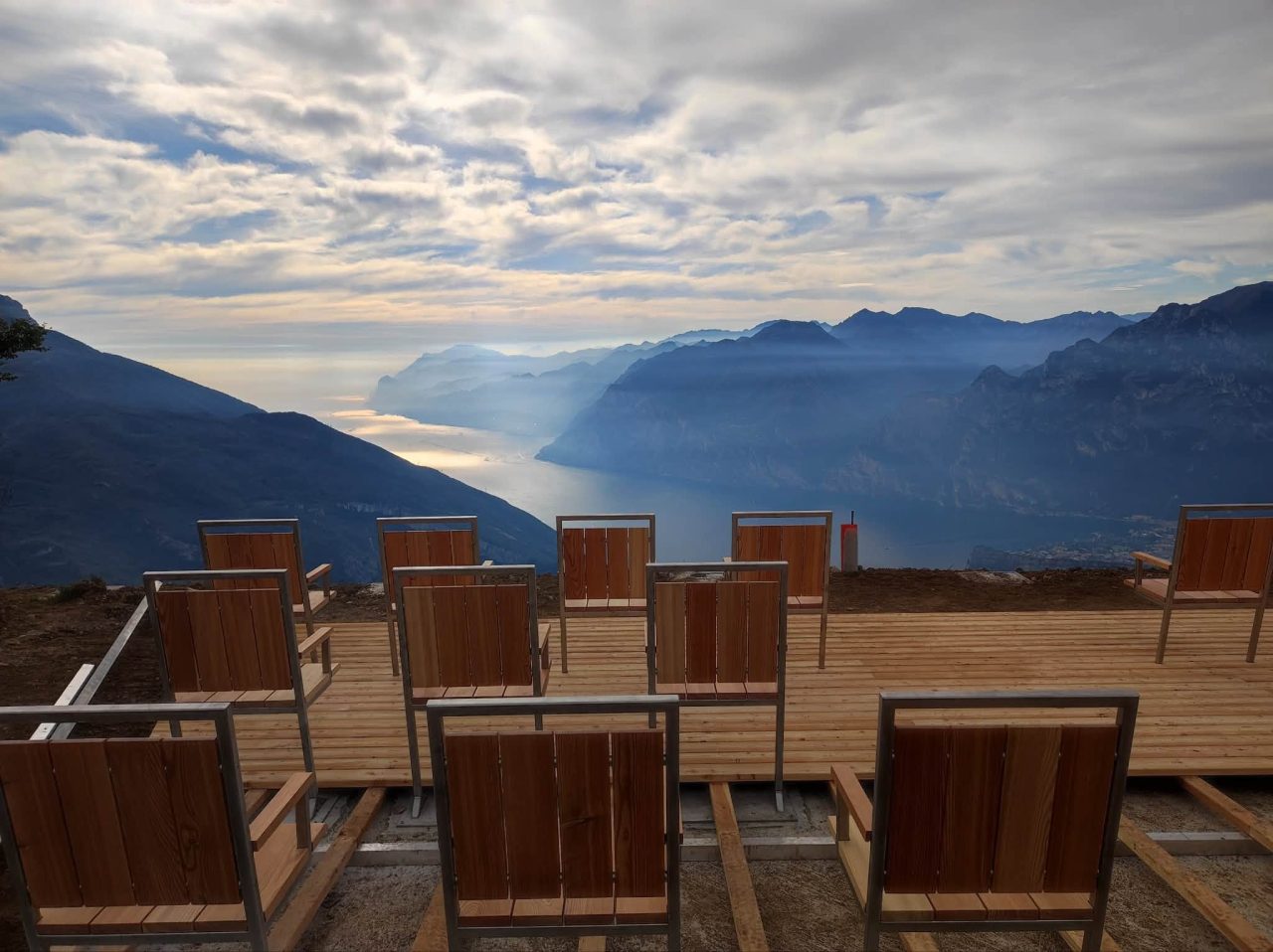PUNTO PANORAMICO GARDA CREINO RONZO CINEMA GARDA 3